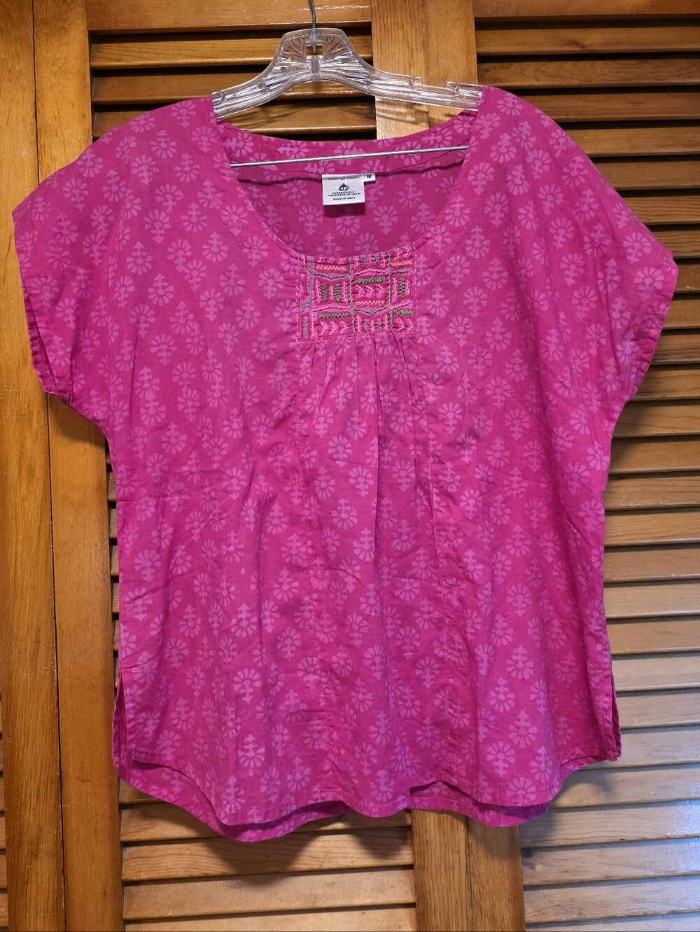 MarketPlace: Handwork of India Fuchsia Pink Block Print Embroidered Cotton Top M